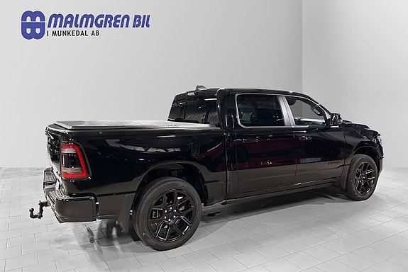 Dodge RAM 1500 3 of 30