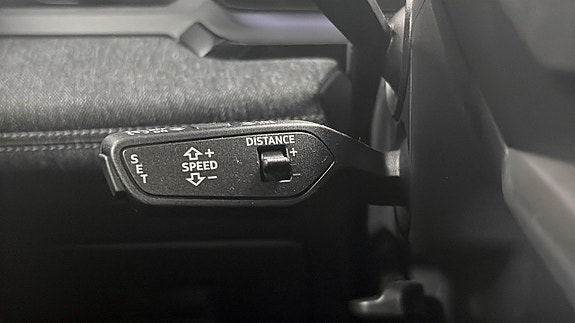 Audi Q6 e-tron 21 of 25