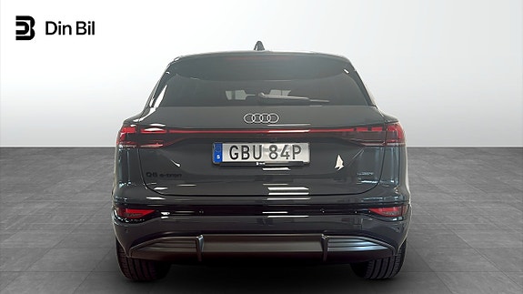 Audi Q6 e-tron 5 of 25