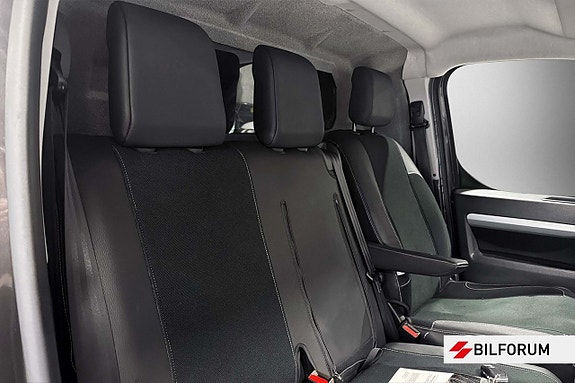Opel Vivaro-e 8 of 14