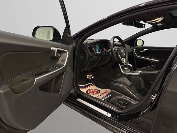 Volvo S60 7 of 26