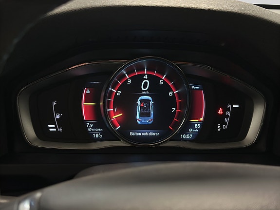 Volvo S60 17 of 26