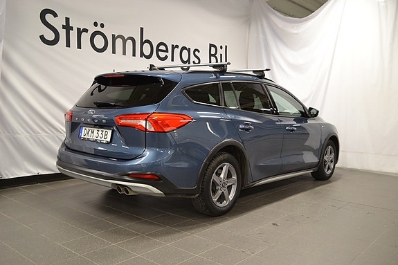Ford Focus 3 of 10