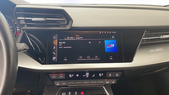 Audi A3 9 of 12