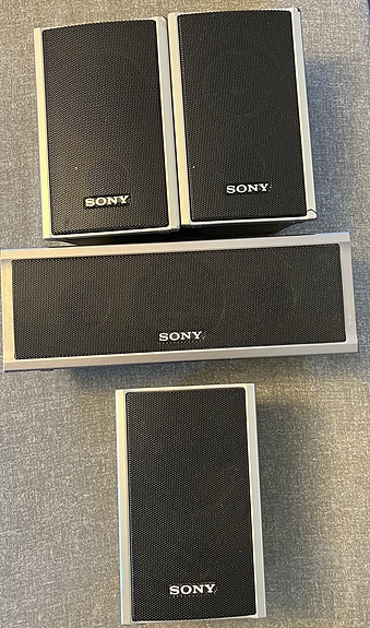Product image 1 of 4