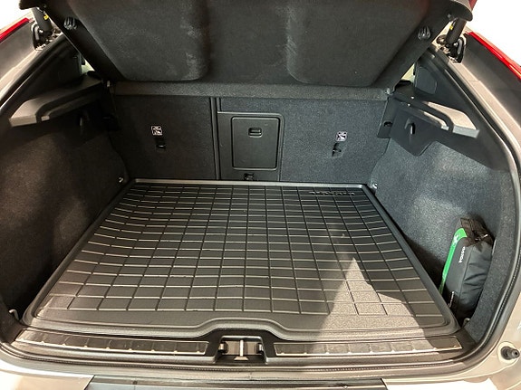 Volvo C40 14 of 16
