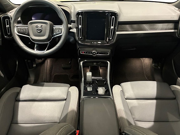 Volvo C40 6 of 16