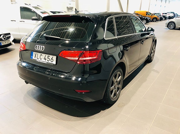 Audi A3 3 of 9
