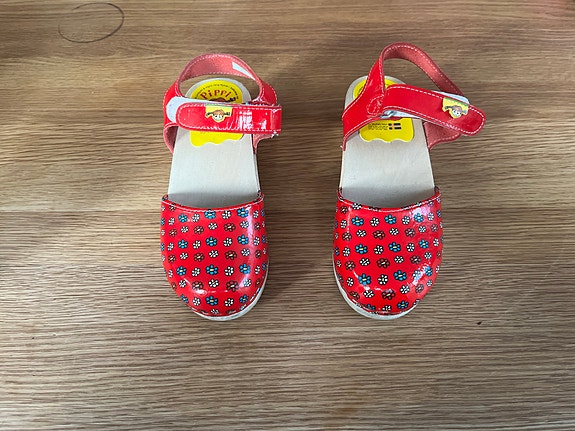 Product image 1 of 8