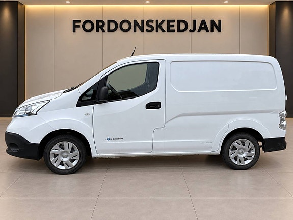 Nissan e-NV200 3 of 15