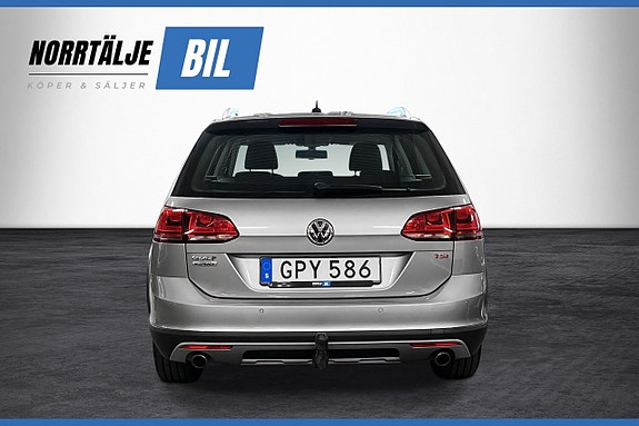Volkswagen Golf Alltrack 7 of 21