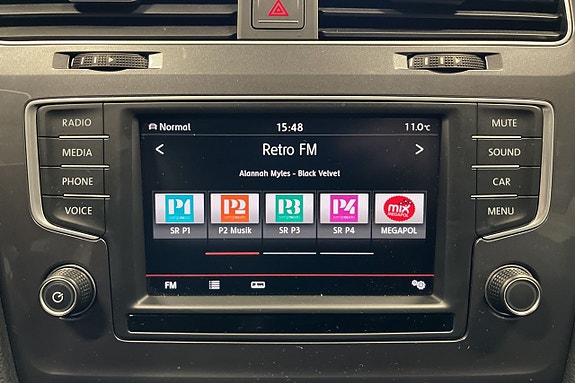 Volkswagen Golf Alltrack 16 of 21