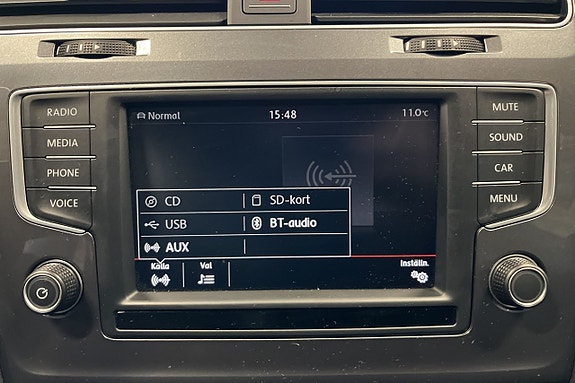 Volkswagen Golf Alltrack 17 of 21