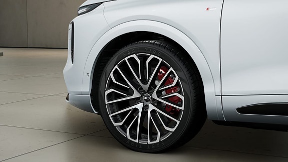 Audi Q7 5 of 11