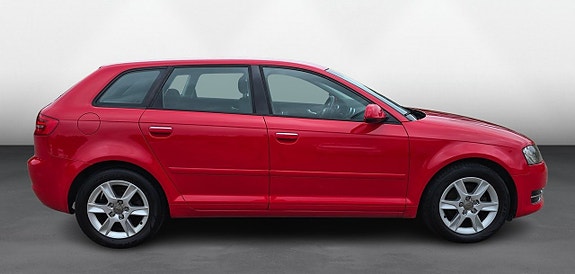 Audi A3 5 of 14