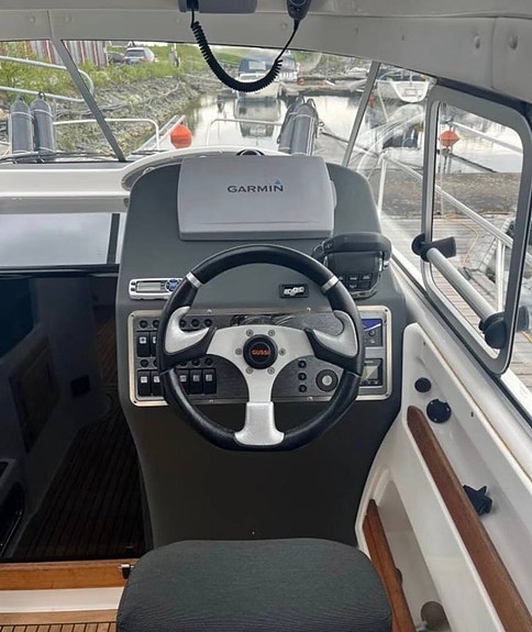 Westboat 28HT Volvo Penta D4-300 / Redo för säsongen 4 of 9