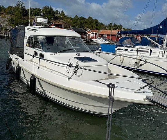 Westboat 28HT Volvo Penta D4-300 / Redo för säsongen 2 of 9