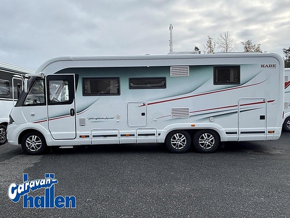 KABE Imperial Travelmaster I 810 LQB (Cinderella, 360-kamera, större taklucka,