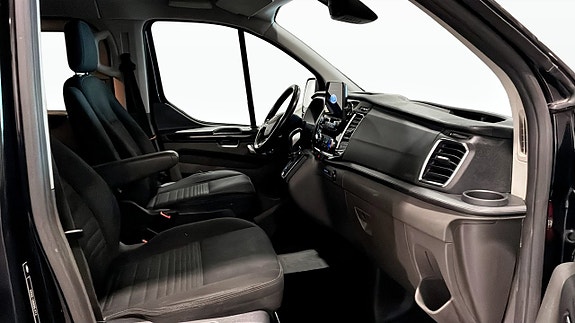 Ford Transit Custom 3 of 12