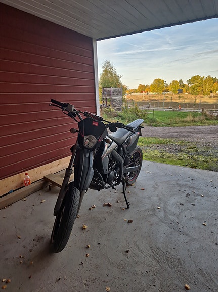 Rieju Mrt black edition 2 of 5