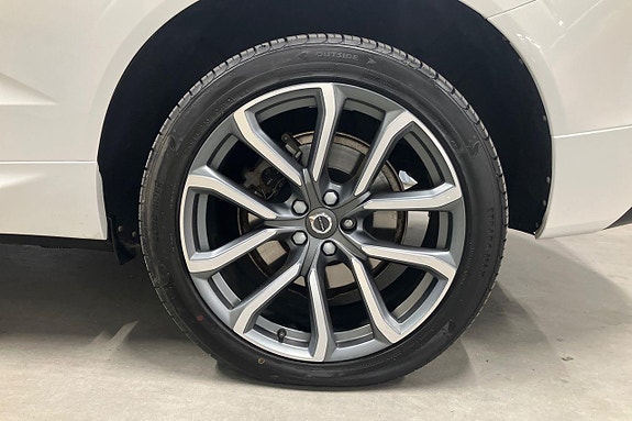Volvo XC60 9 of 30