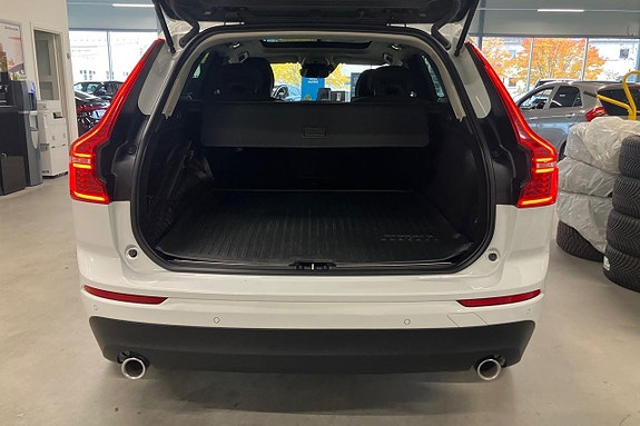 Volvo XC60 11 of 30