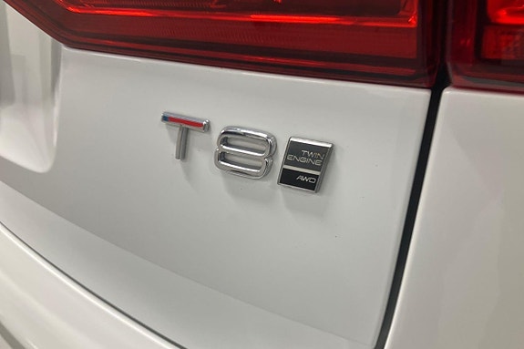 Volvo XC60 10 of 30