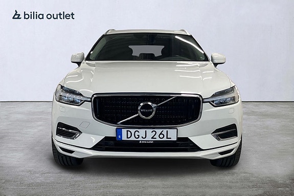 Volvo XC60 8 of 30