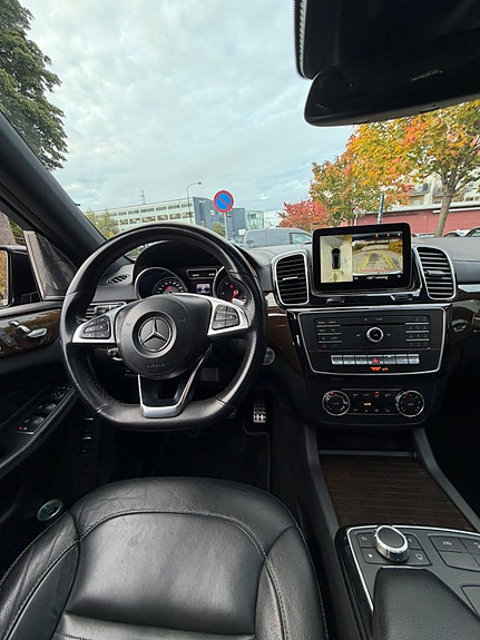 Mercedes-Benz GLS350 d 11 of 11