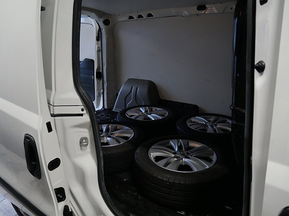 Opel Combo 13 of 15