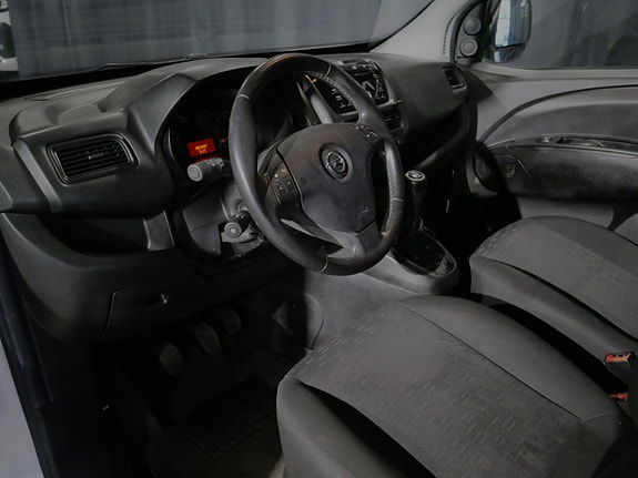 Opel Combo 5 of 15