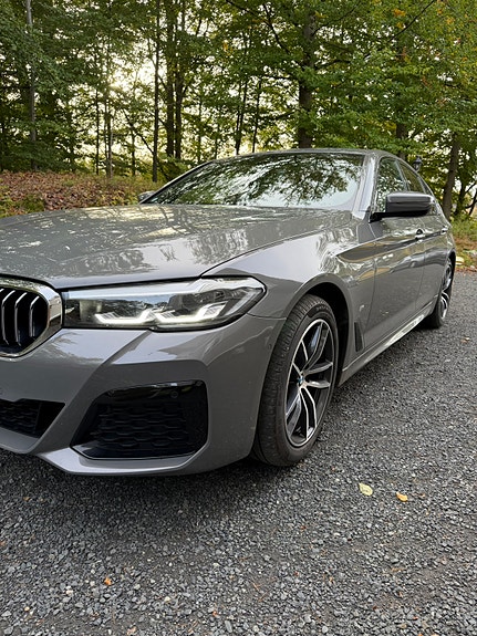 BMW 520d 4 of 6