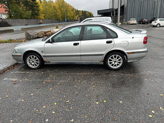Volvo S40 6 of 6