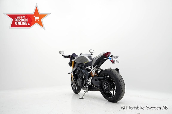 Triumph Speed Triple 1200RS * Hemleverans* 17 of 22
