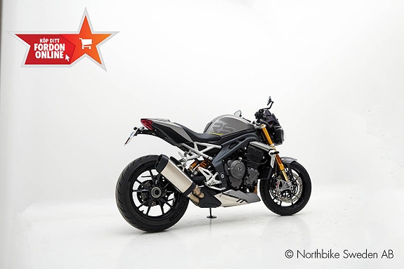 Triumph Speed Triple 1200RS * Hemleverans* 2 of 22