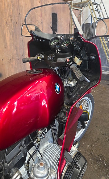 BMW R 100 RS 4 of 9
