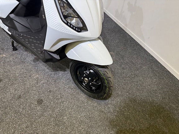 Piaggio 1+ EU-moped klass 1 5 of 6