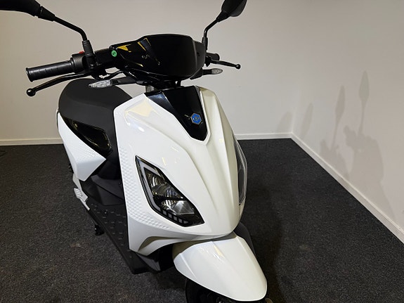 Piaggio 1+ EU-moped klass 1 6 of 6