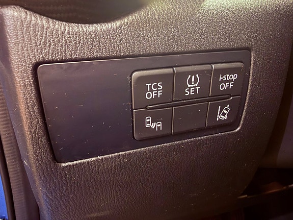 Mazda CX-3 12 of 18