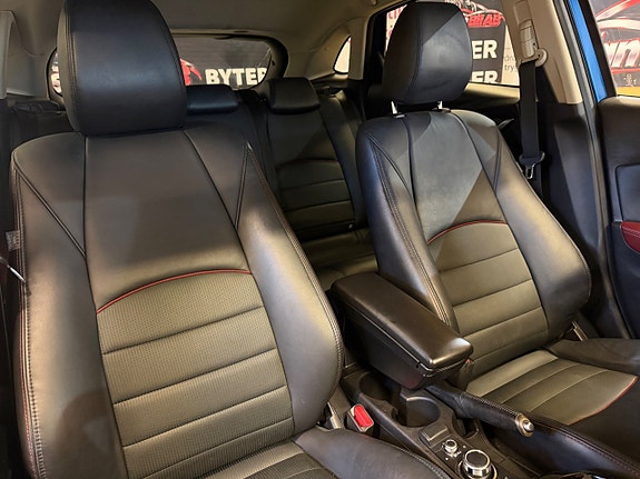 Mazda CX-3 7 of 18