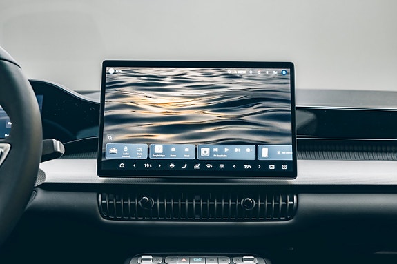 BYD Dolphin G 15 of 21