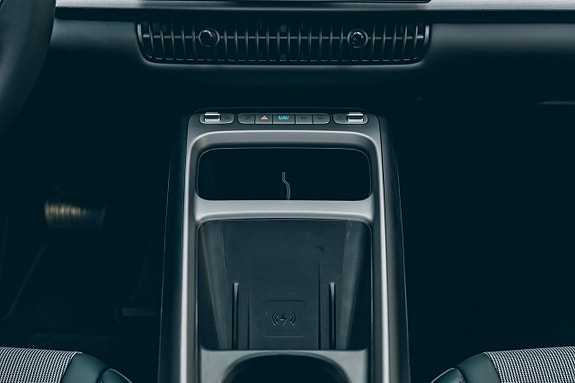 BYD Dolphin G 14 of 21
