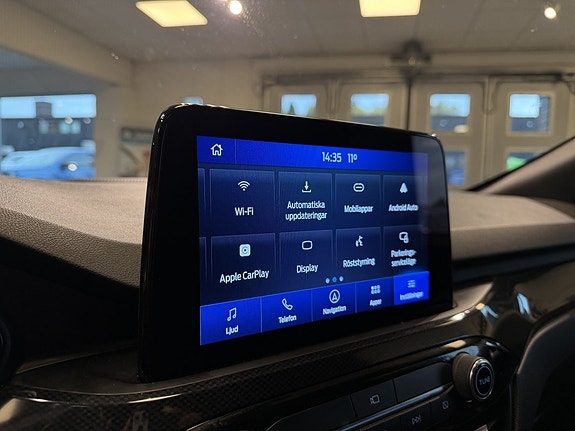 Ford Kuga 14 of 30