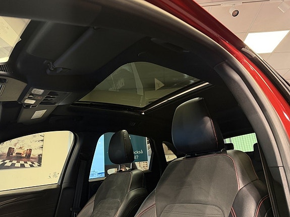 Ford Kuga 21 of 30