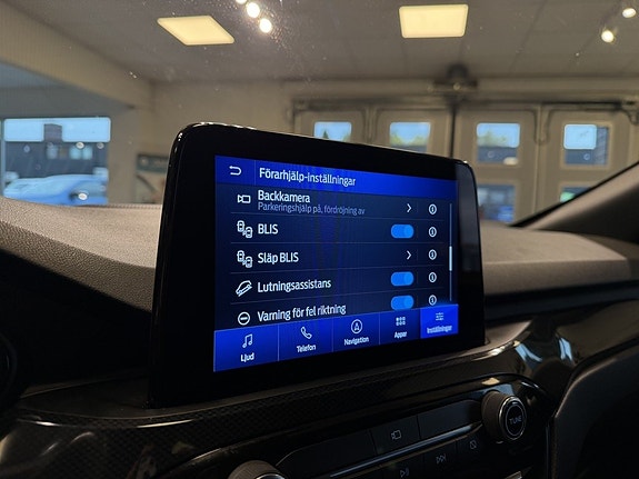 Ford Kuga 13 of 30