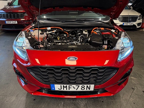 Ford Kuga 27 of 30