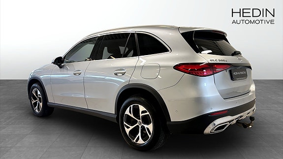 Mercedes-Benz GLC 300 e 5 of 13