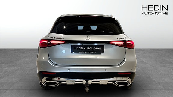 Mercedes-Benz GLC 300 e 4 of 13