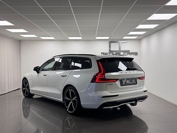 Volvo V60 17 of 18