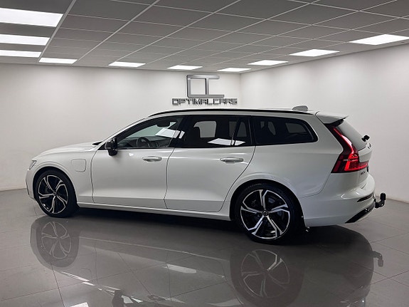 Volvo V60 11 of 18